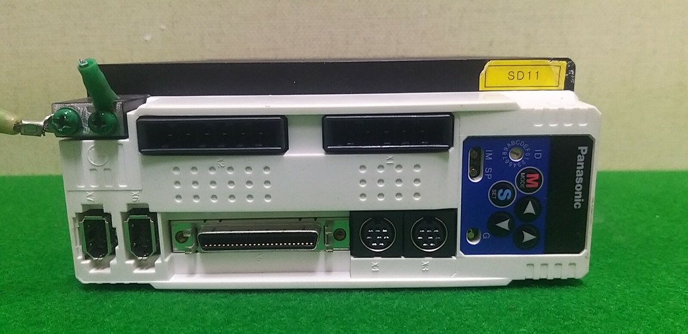 PANASONIC MCDDT352L01 SERVO Driver, USED
