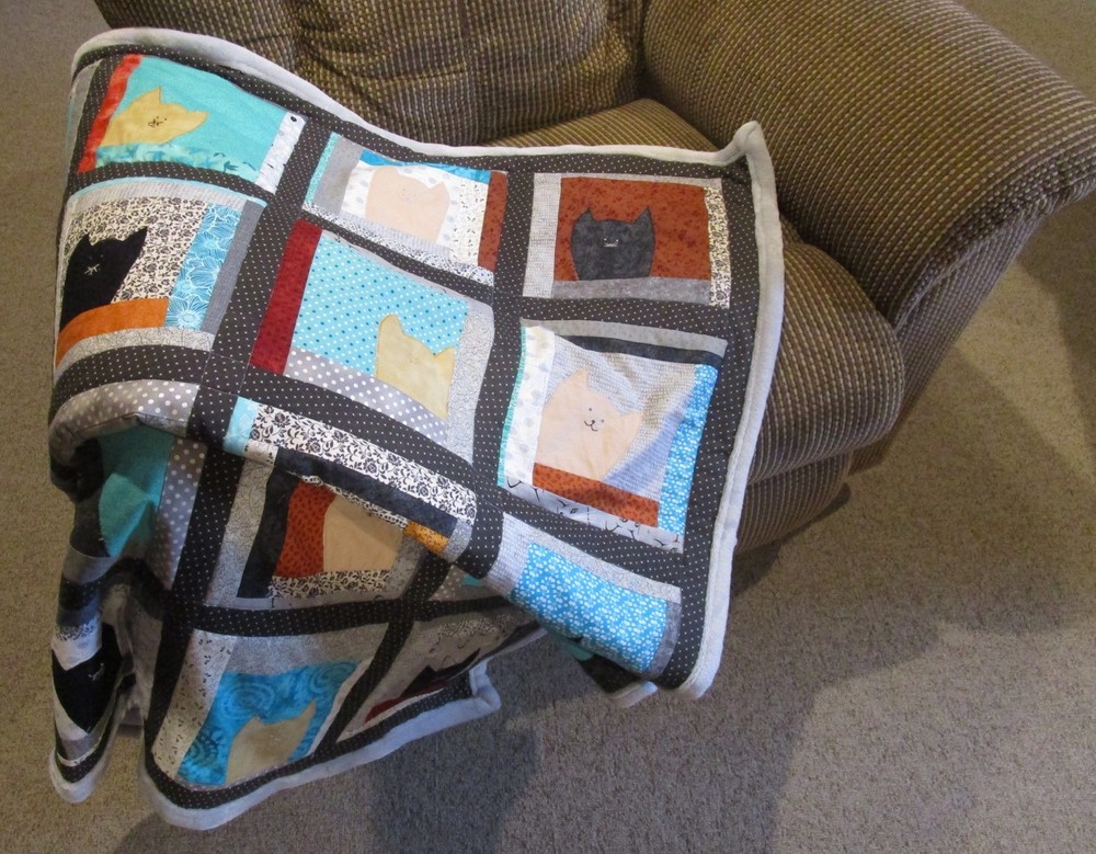 New Handmade Kitty Cat Patchwork Quilt Hand Embroidered Machine Quilted Blanket