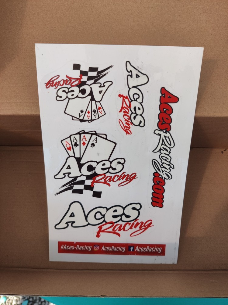 Aces 4 point harness e 4 certafied new open box