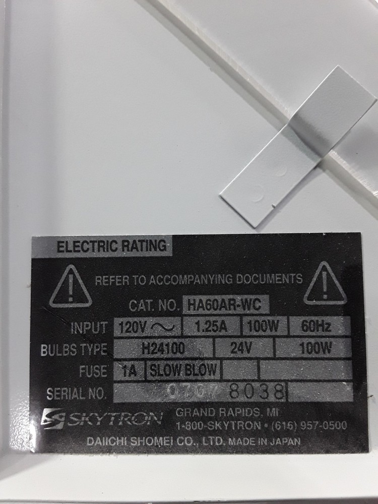 Skytron Mini Argos Surgical Light