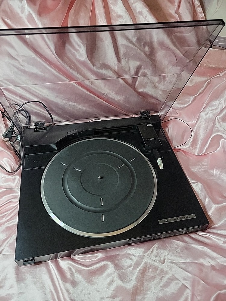 Sony PS-LX520 Linear Tracking Automatic Turntable w/ Dust Cover Tested