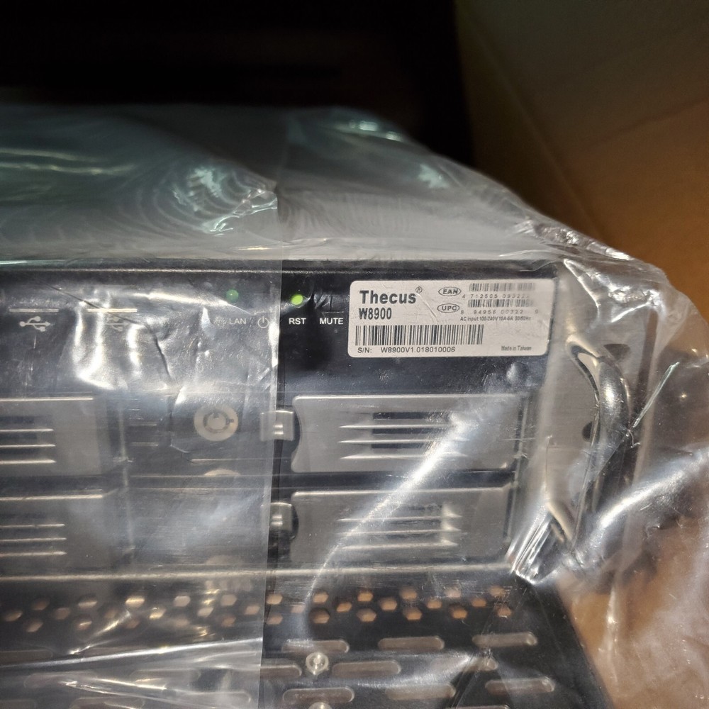 Thecus W8900 Rackmount Server NAS