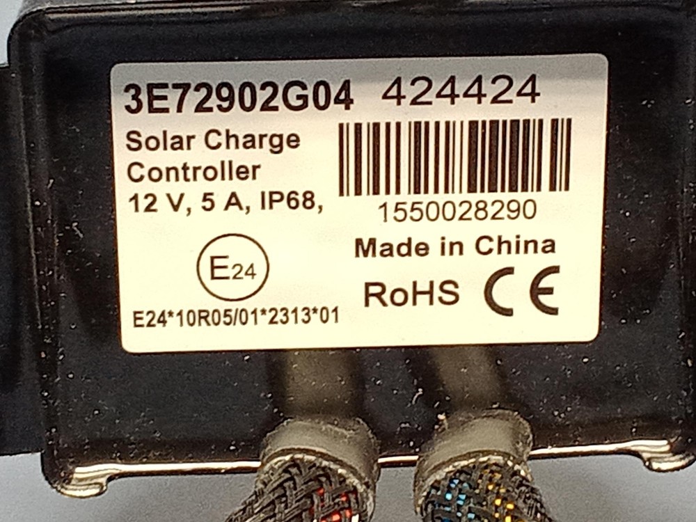 Go Power! Thermo King 5A Charge Controller 3E72902G04
