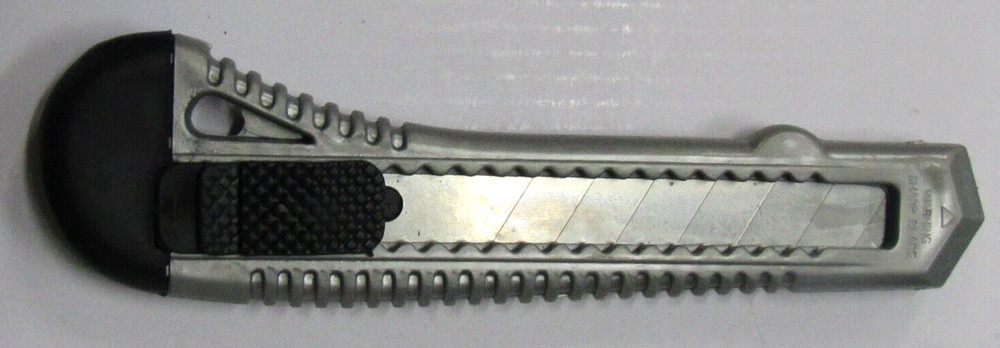 Multi-Purpose Utility Knife Set 8 Piece Cutter Set For Box Cutting Extreme Sharp