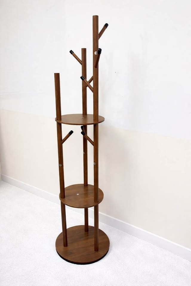Tree-Style Coat Rack with Shelves – Freestanding