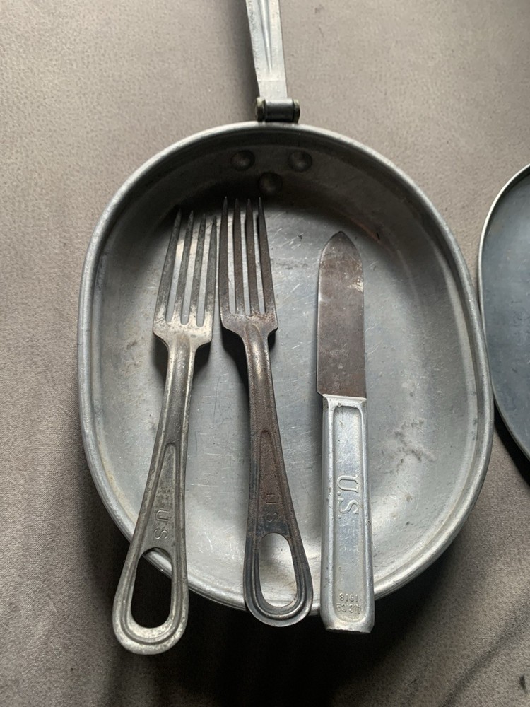 Ww1 Mess Kit with Utinsels Original