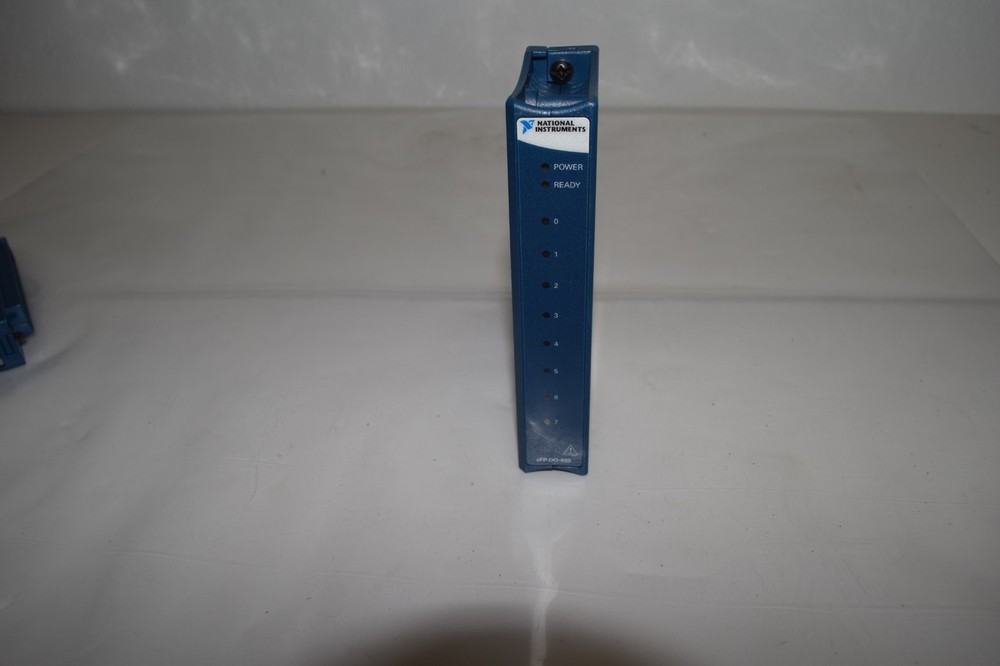 ^^ NATIONAL INSTRUMENTS MODEL CFP-DO-400 8-CH SOURCING DISCRETE OUTPUT (TRQ124)