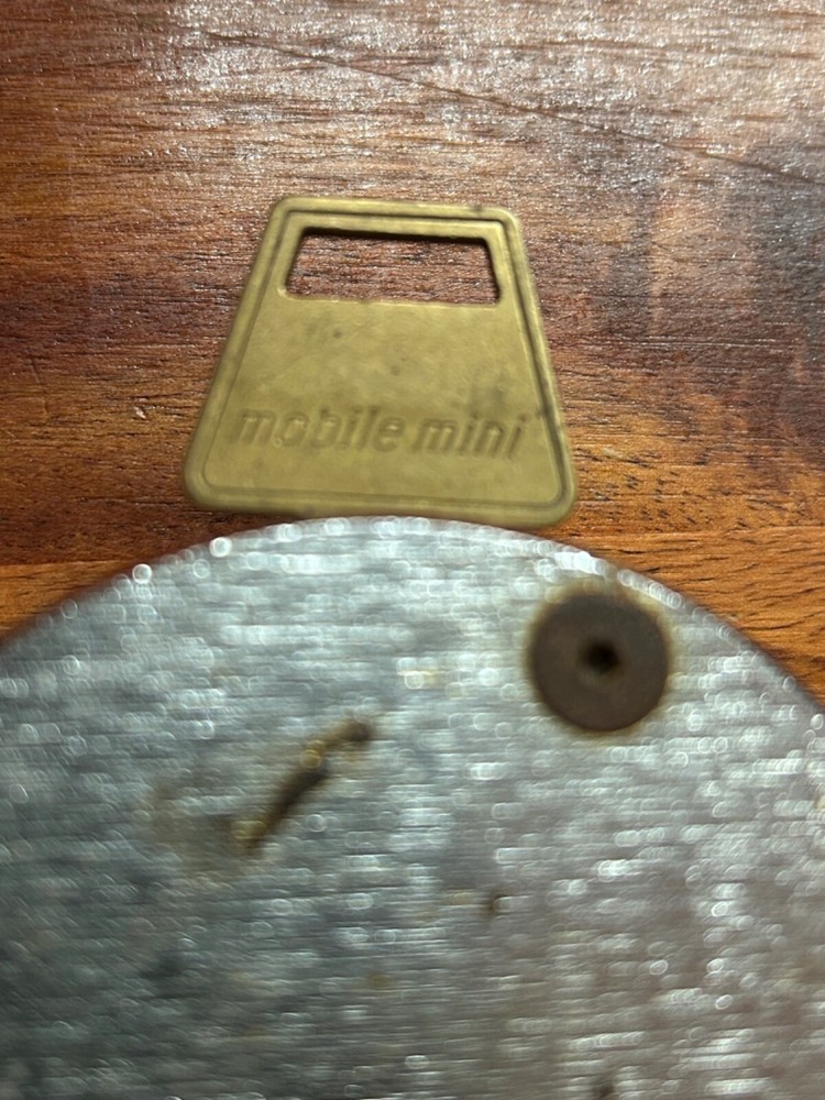 Mobile Mini Container Guard puck Lock with 1 Key