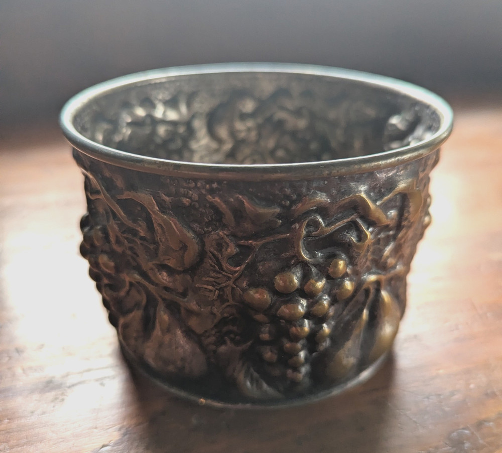 EL De Uberti Italy Signature Silver Plate Wine Bottle Coaster Grapes & Pears