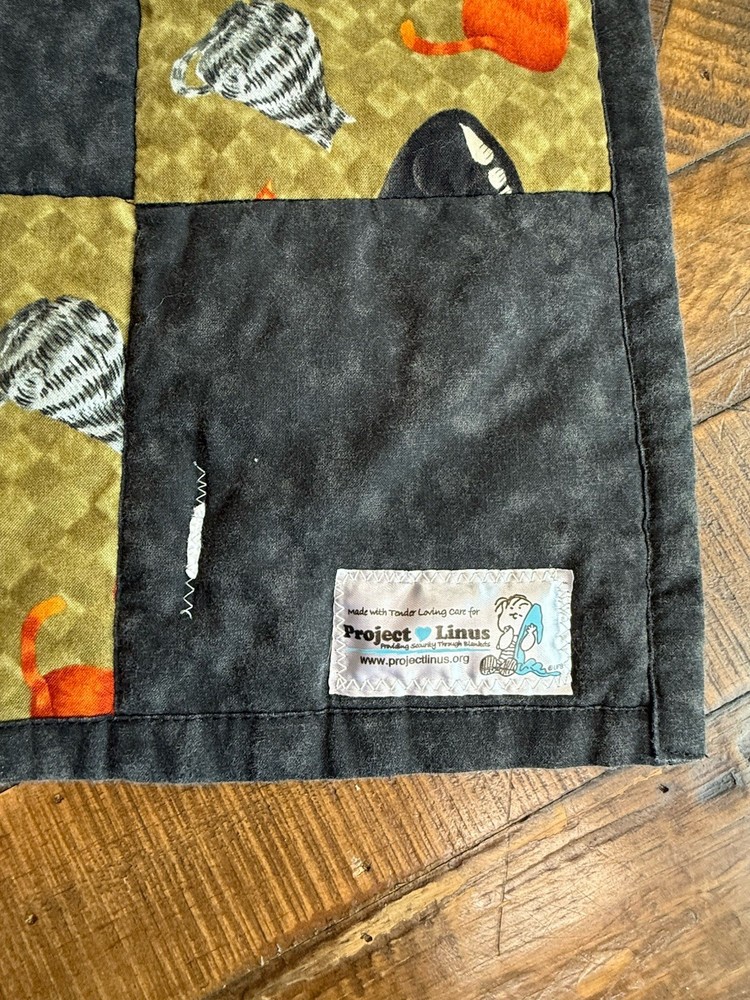 Project Linus Cat Kitty Quilt Patchwork Square Block Lap Blanket 35”X45”