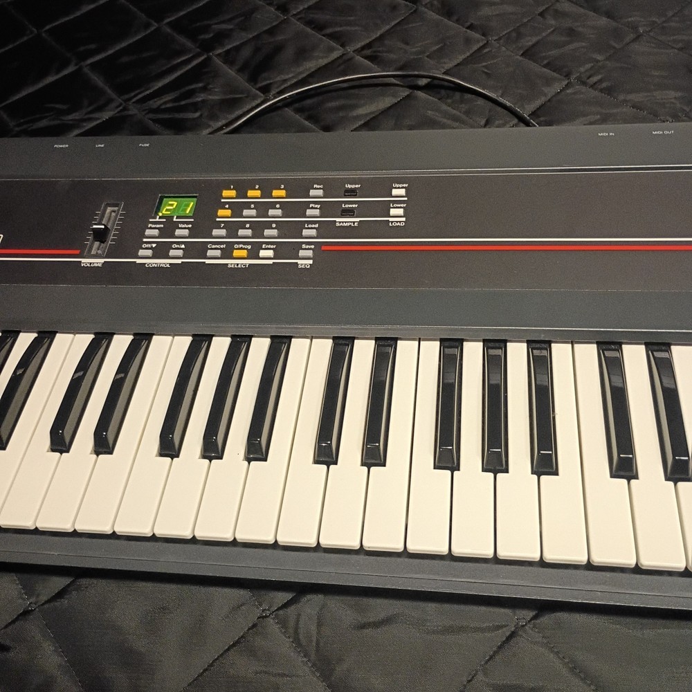 Ensoniq Mirage DSK-1 Digital Sampling Keyboard