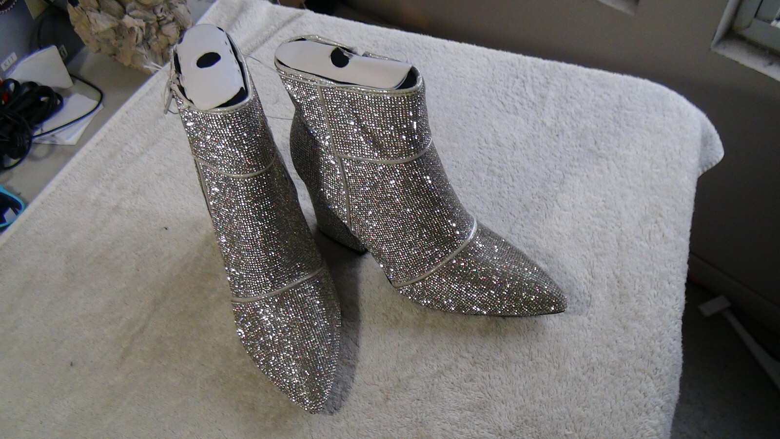 A New Day Cailin Womens Rhinestone Wide Width Ankle Boots Silver Size 8W
