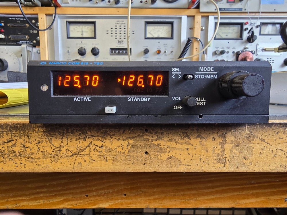 Narco VHF Com 810+ Plus Radio