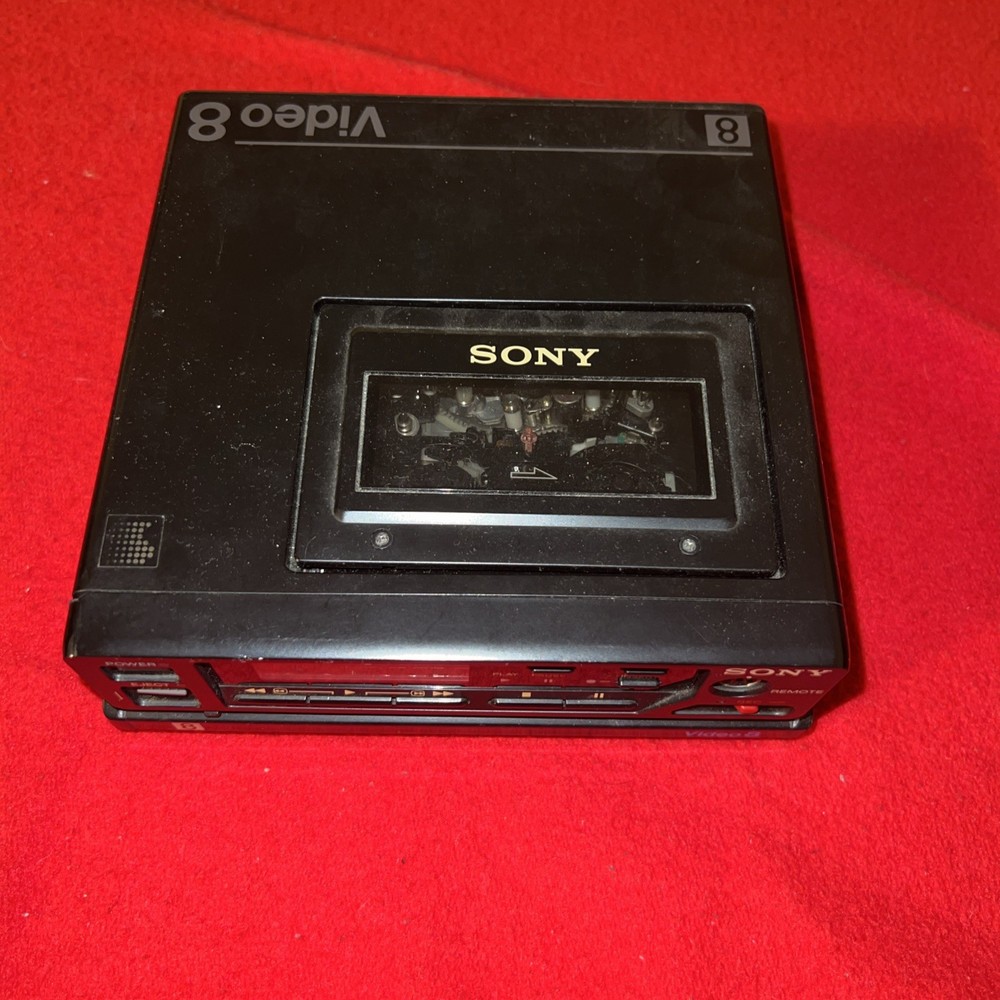 Sony EV-C8u 8mm Video Cassette Recorder
