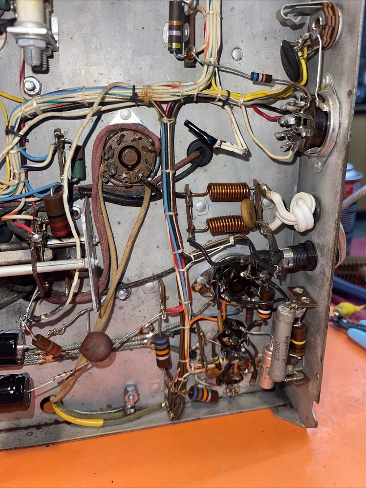 Globe Scout Deluxe Transmitter Rough Shape Works Not Pretty But Rare Switch Burn