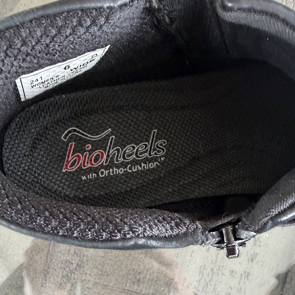 Orthofeet Bioheels women's black leather ankle boots 6 wide