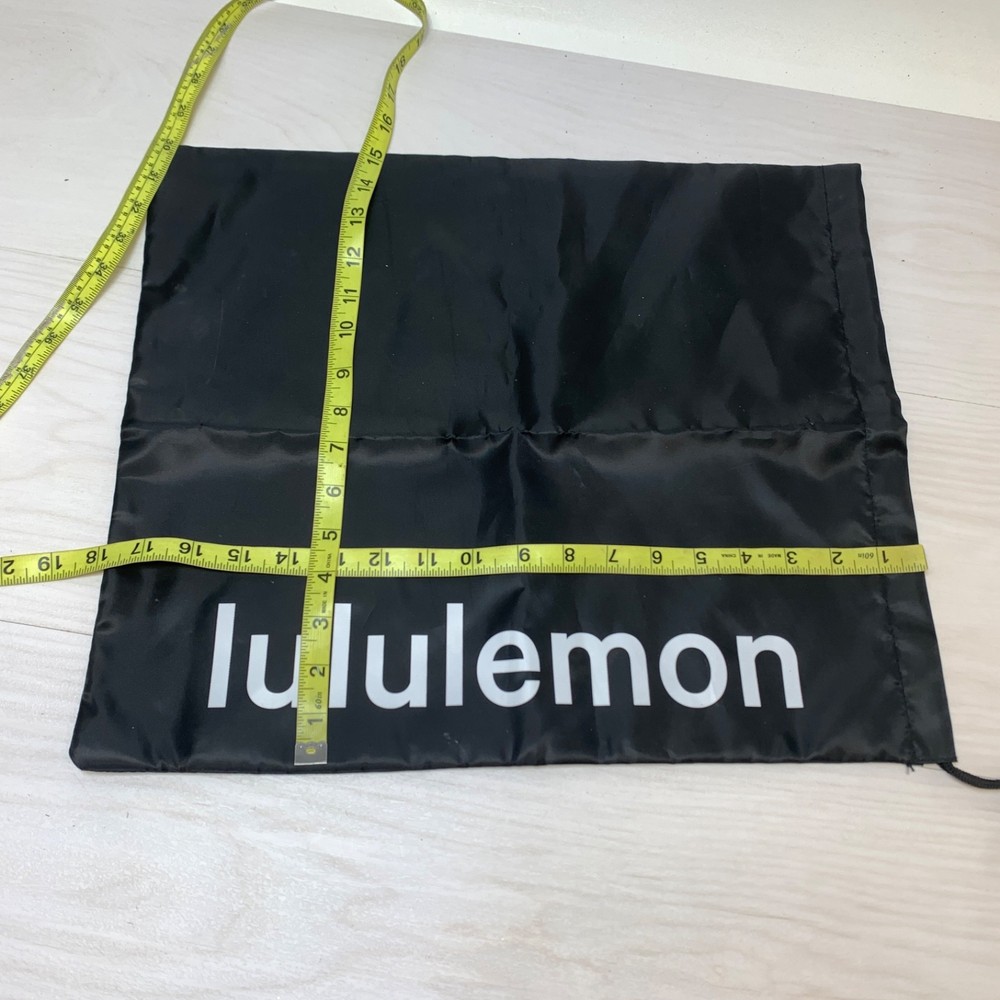 Lululemon Lightweight Gym Sack Drawstring Bag 13L Black Graphite
