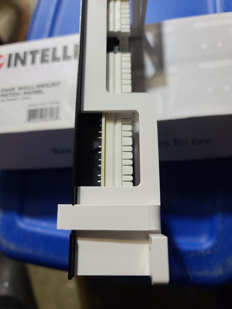 Intellinet 12 Port Cat6 Network Patch Panel Wall-Mount