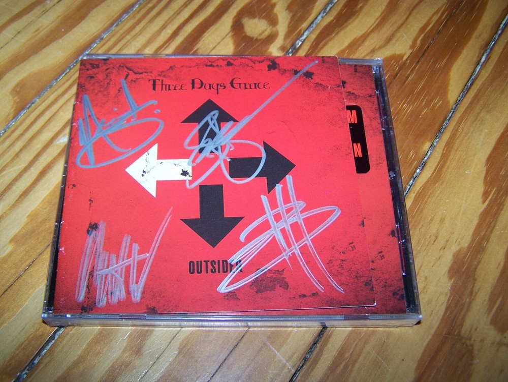 THREE DAYS GRACE SIGNED OUTSIDER CD AUTOGRAPHED