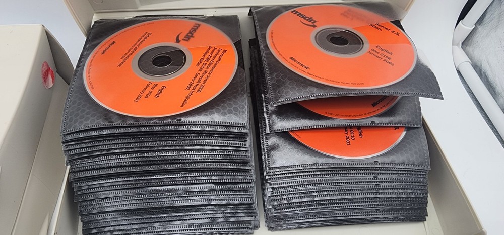 400 Discs Microsoft MSDN DVD CD Software Lot 2000-2008 w/ MSDN Cases