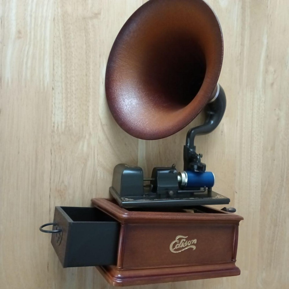 Edison Opera Gramophone-Shaped Music Box by Technics – Accessory Box
