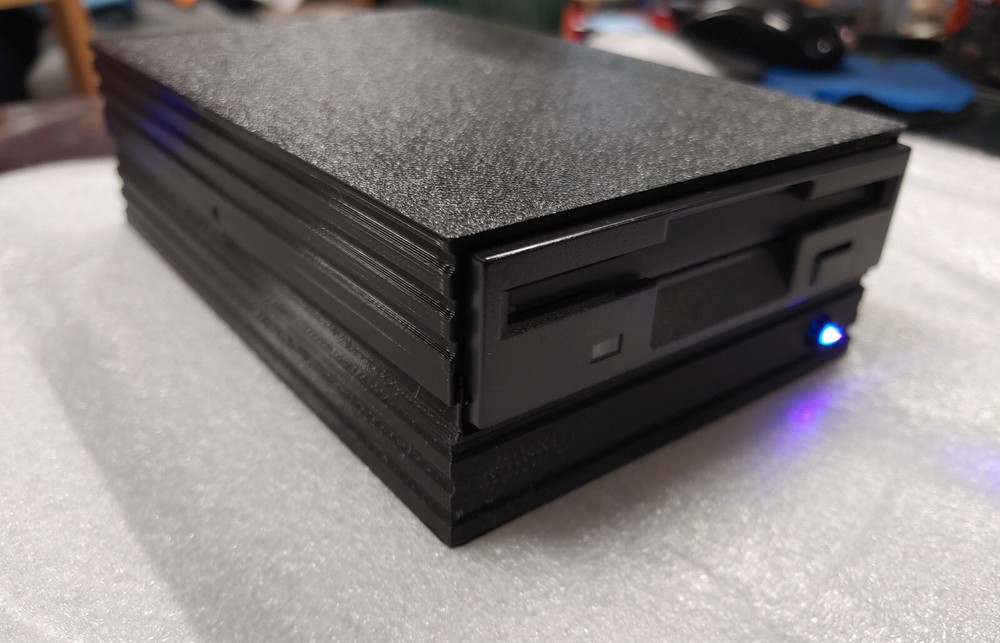 External fully assembled GreaseWeazle 3.5 inch Floppy Drive