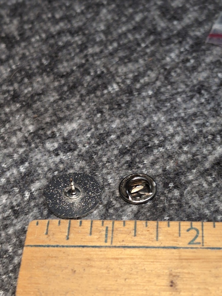 Presbyterian IXEUS Men - Lapel Pin