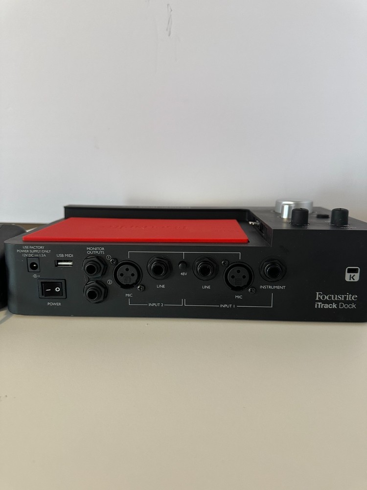 Focusrite iTrack Dock Portable Music Recording Studio Audio Interface For iPad!