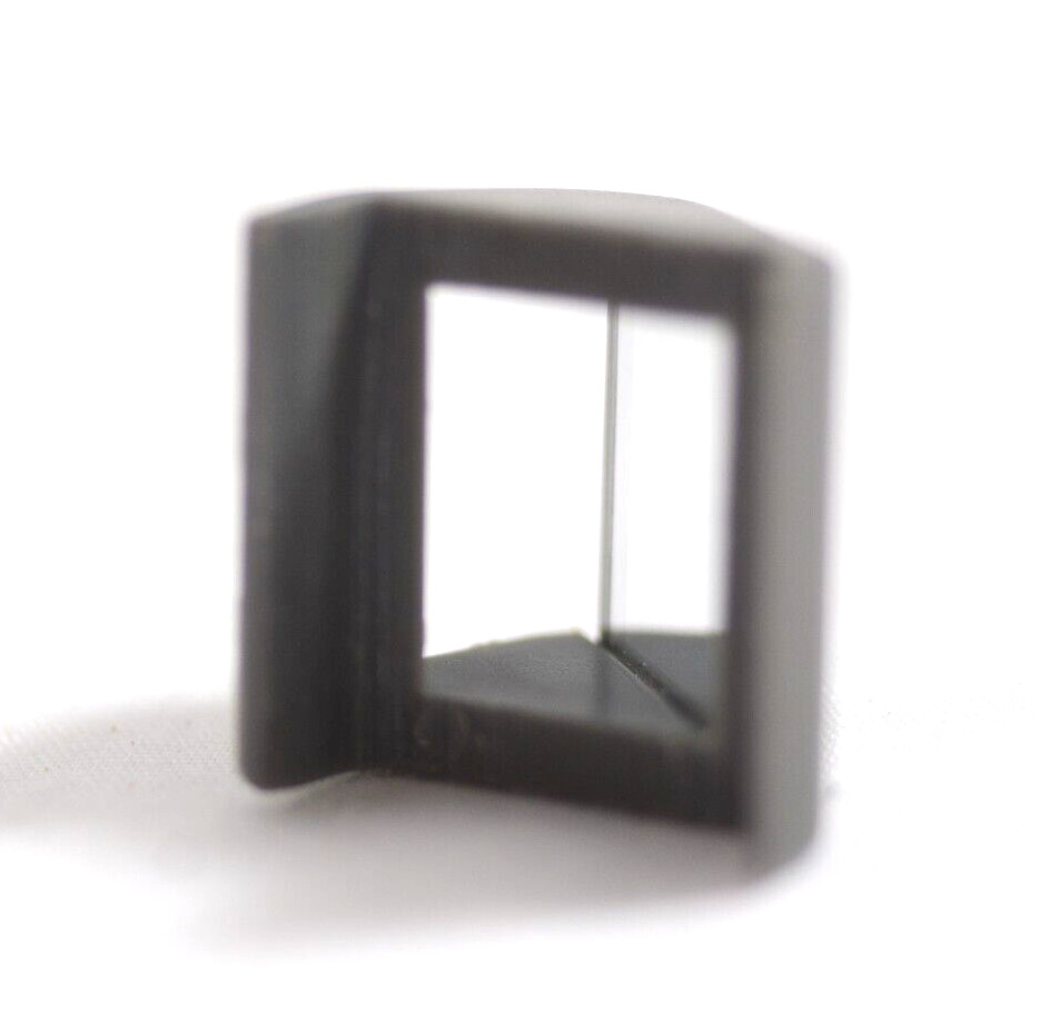MINOX SUBMINIATURE CAMERA RIGHT ANGLE VIEWFINDER WITH BOX / INSTRUCTIONS (MINT)