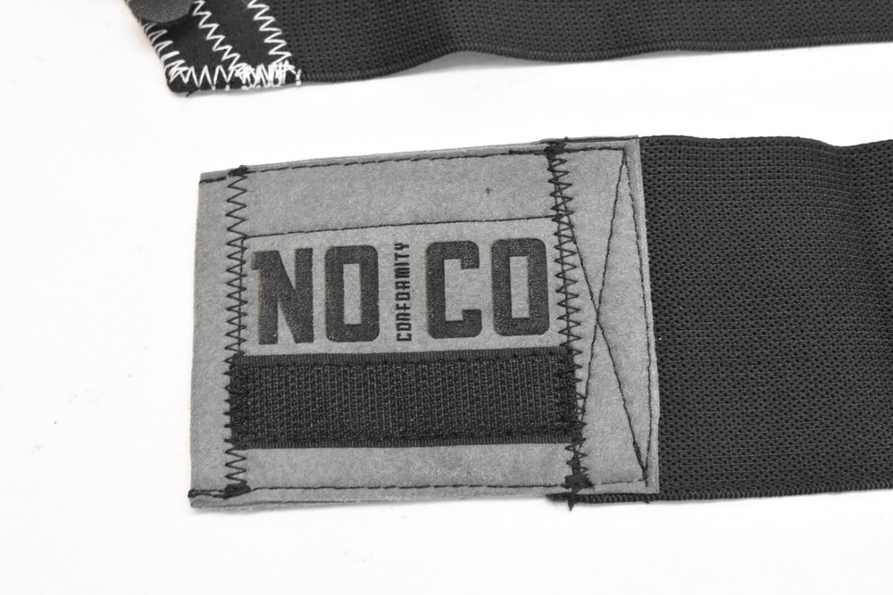 NOCO Conformity Wrist Wraps Black Dark Grey Hook & Loop Stretch Material