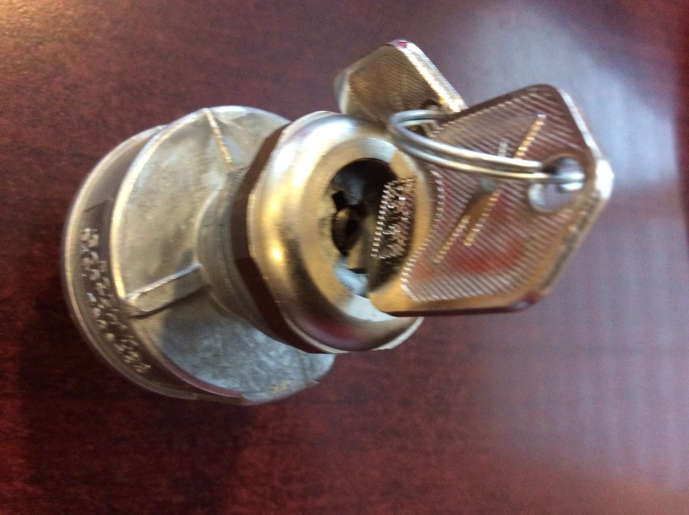 Hyster FORKLIFT IGNITION SWITCH, # 272041 universal ignition switch