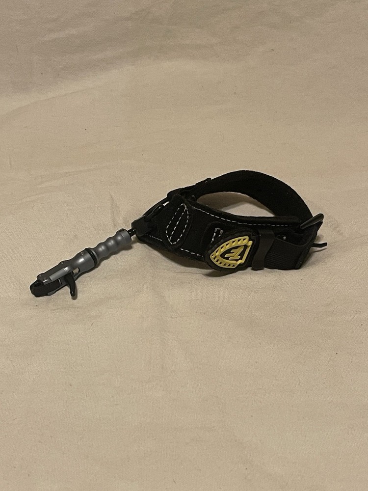 Tru-Fire Smoke Adjustable Buckle Foldback Archery Release Aid w/ Foldback Option