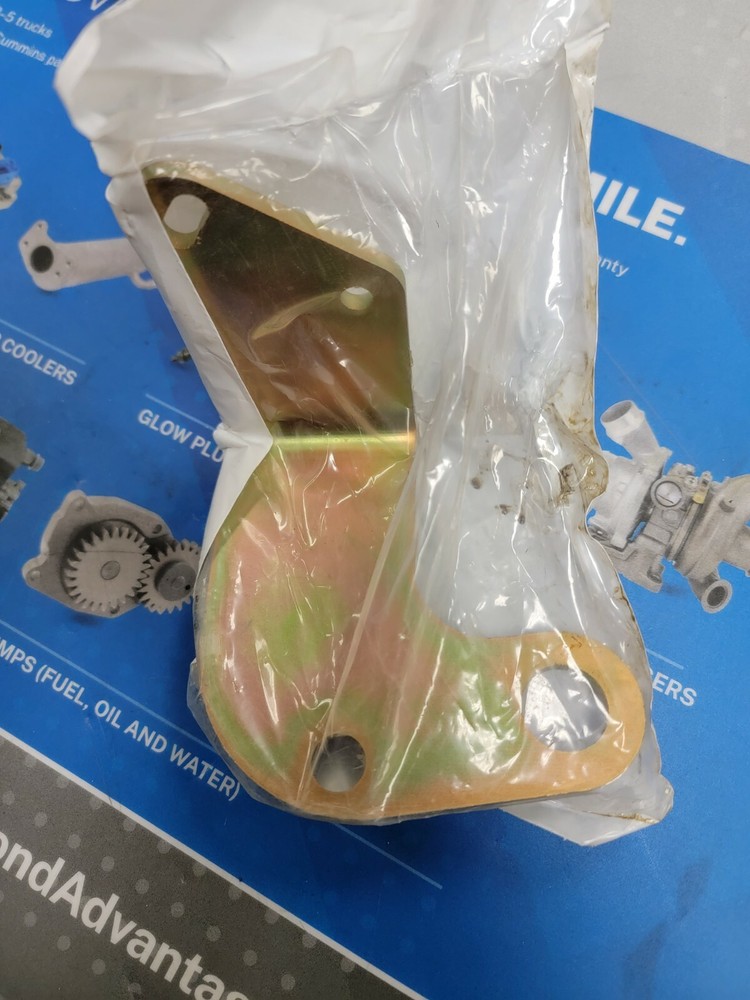 HADLEY BRACKET LEVELING VALVE 85114009