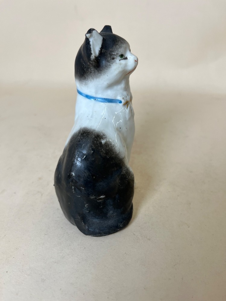 C.1890 Victorian Cat Spill Vase