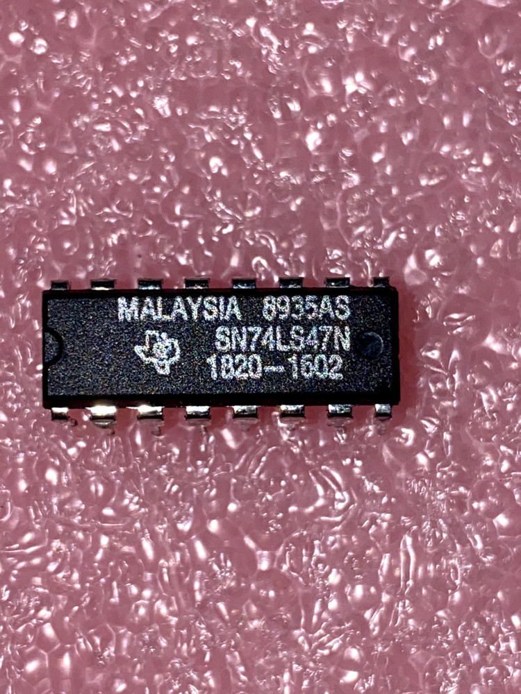 Texas Instruments SN74LS47N 1820-1602 IC Decoder/Demultiplexer TTL/LS BCD-TO-7