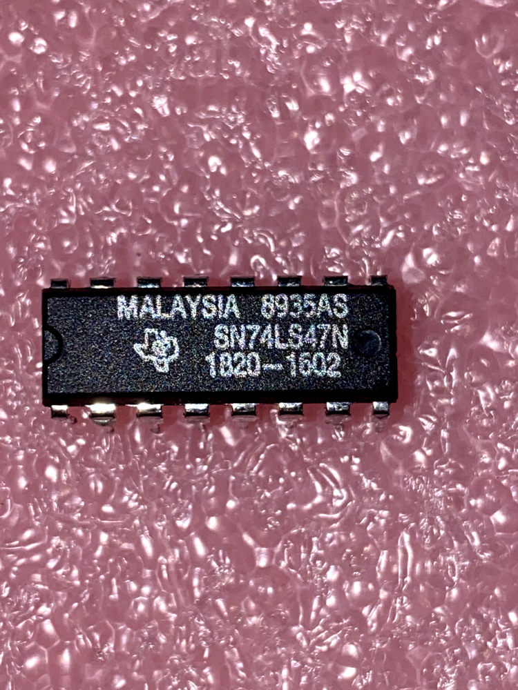Texas Instruments SN74LS47N 1820-1602 IC Decoder/Demultiplexer TTL/LS BCD-TO-7