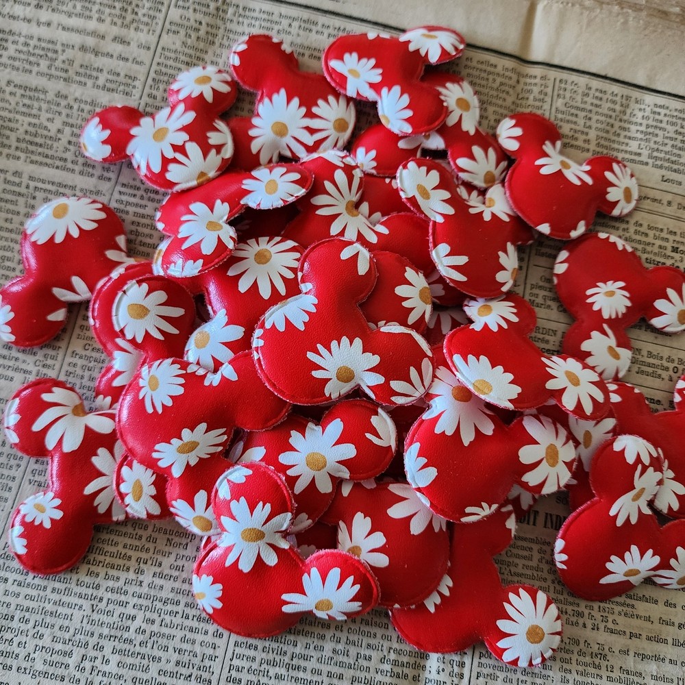 2pc Red Daisy Mouse Head Applique, Craft Supply