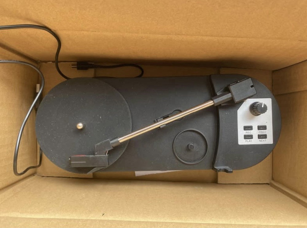 MP3 USB Turntable Vinyl Record Player – USB Conversion – Portable LP Player