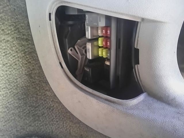 IMPALA 2006 Fuse Box Cabin 6489