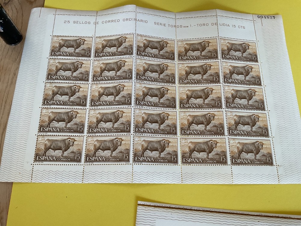 Spain Bull 4 mint never hinged stamps sheets folded B329