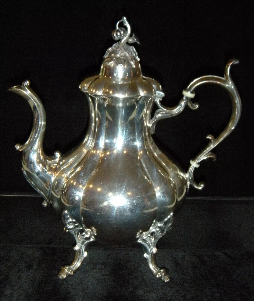 REED & BARTON 1796 Winthrop Silver Plate Tea & Coffee Pot 1940s
