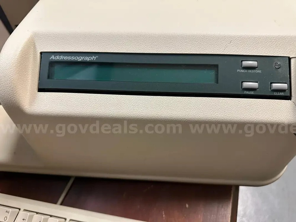 Addressograph Printing Machine W/Keyboard Matica System Model 610