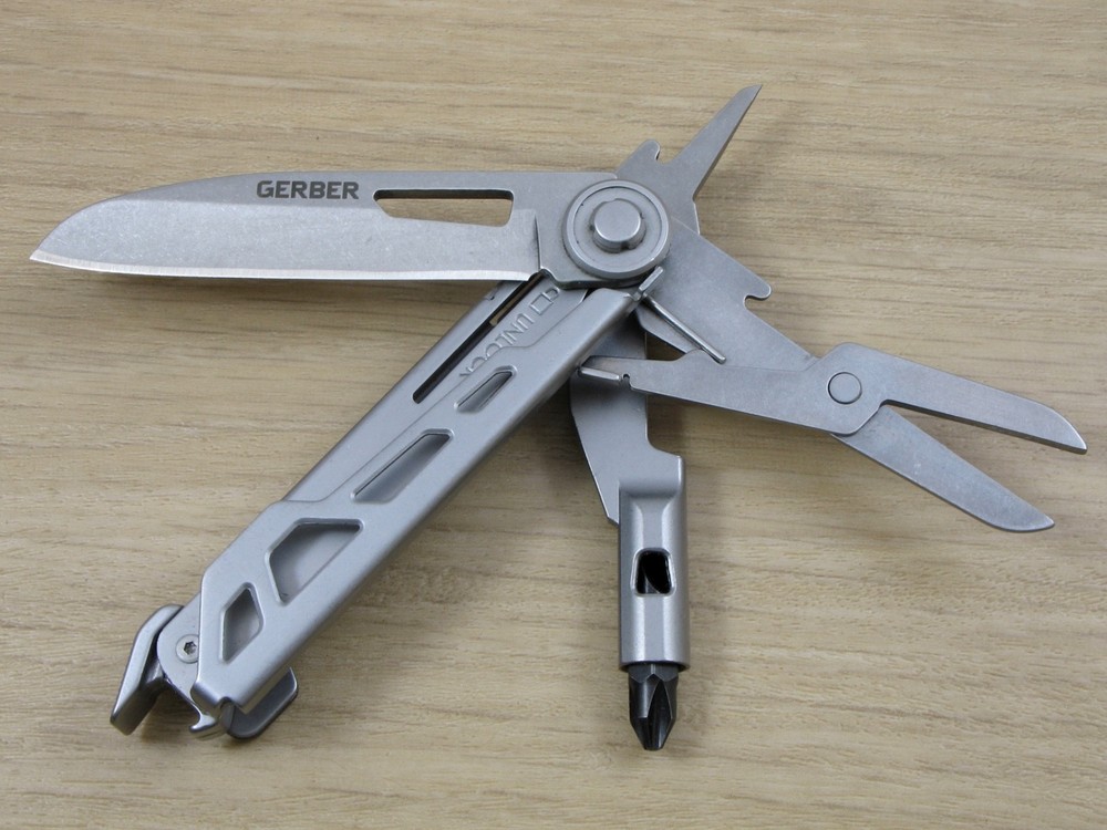 Gerber Armbar Drive Onyx Multi-Tool, Knife, Bit Driver, Scissors - Excellent