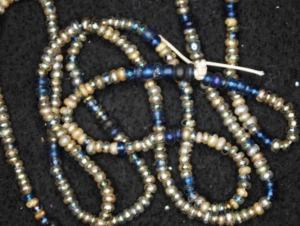 LOT OF 14 FLORIDA CALUSA GLADES CULTURE AUTHENTIC TRADE BEADS Indian Arrowhead