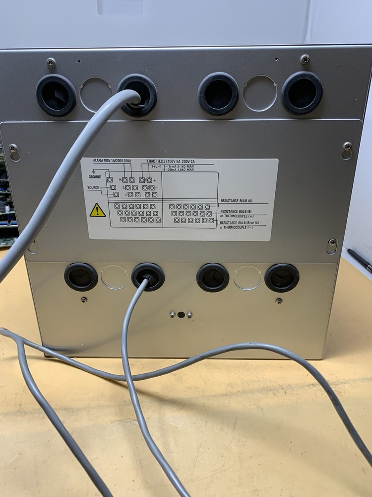 Chino EH800-01 Data Logger/Chart Recorder/Grapher