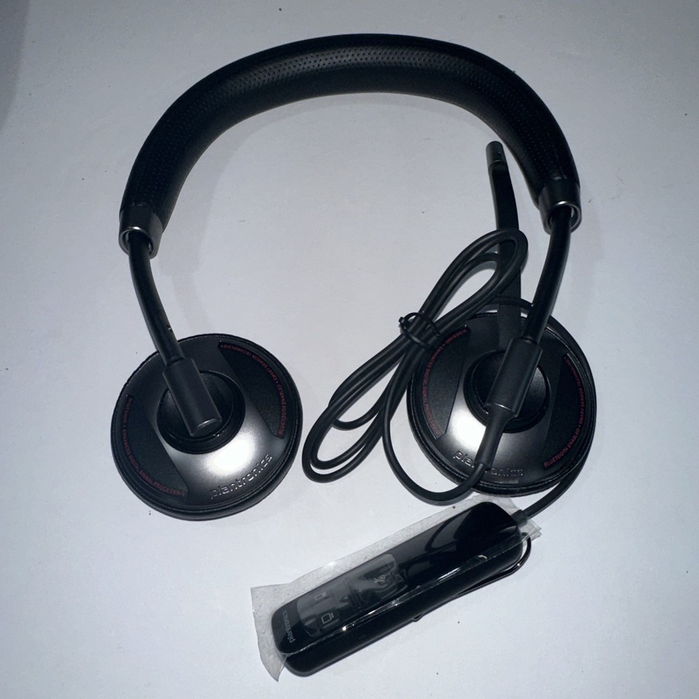 Plantronics Blackwire C720-M Black Headset Open Box