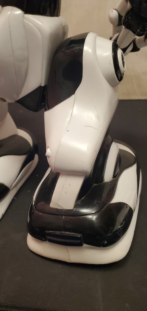 Wowwee Robosapien Remote Control robot READ