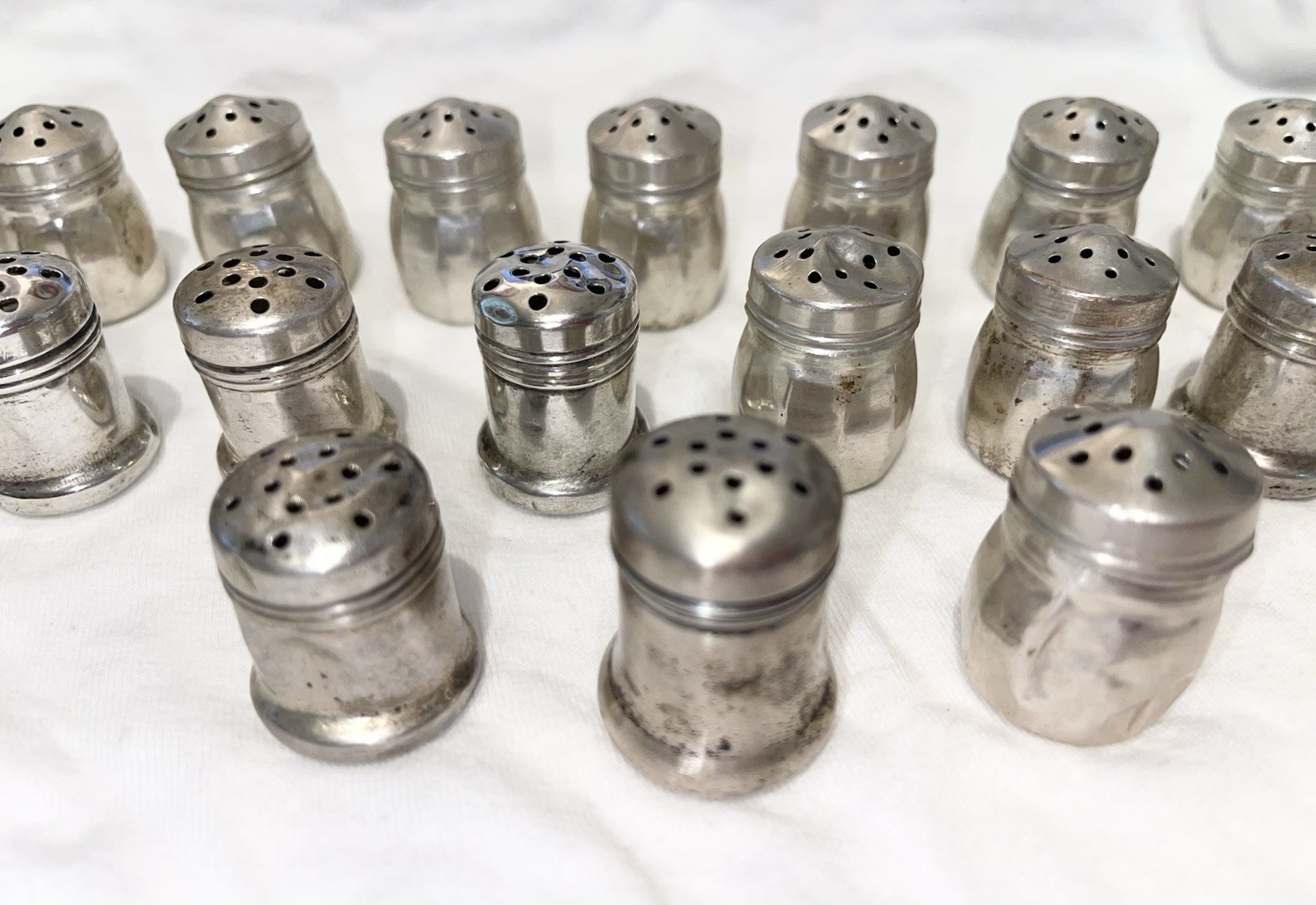 LOT of 20 Sterling Silver Salt & Pepper Mini Shakers 80 Grams ☚☚☚☚👀