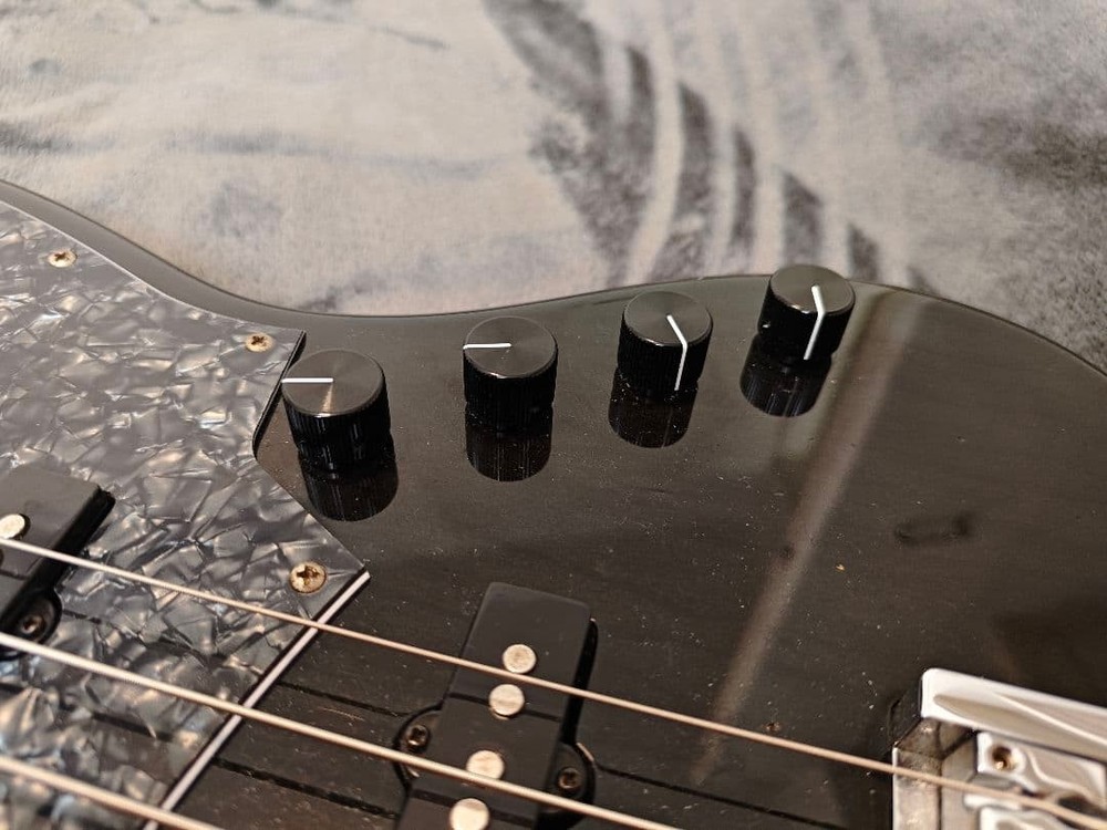 Bacchus Electric Bass 5 String Active