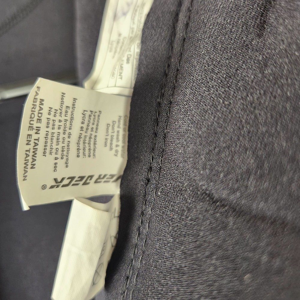 Power Deck Wetsuit Size Large Shorts Back Zip